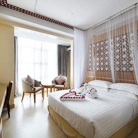 ניירובי Saab Royale Hotel מראה חיצוני תמונה