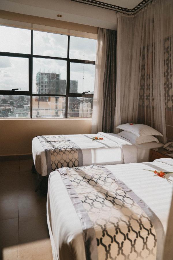 ניירובי Saab Royale Hotel מראה חיצוני תמונה
