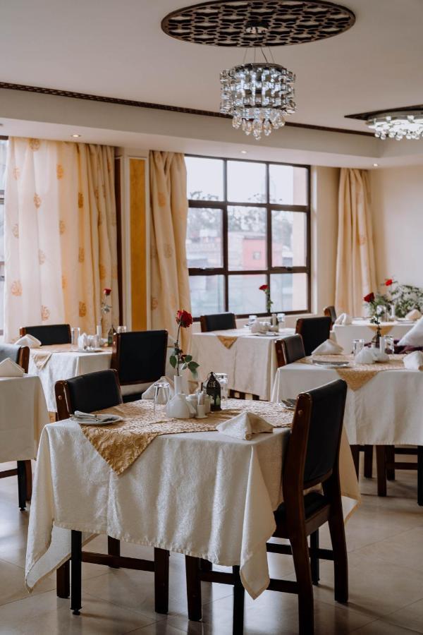 ניירובי Saab Royale Hotel מראה חיצוני תמונה